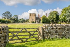 Corbridge walk, Halton Castle