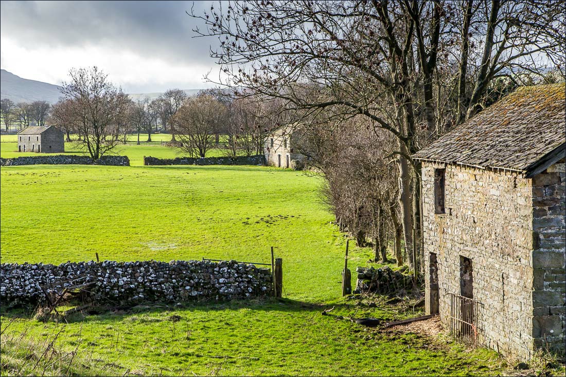 Aysgarth walk, stone barns