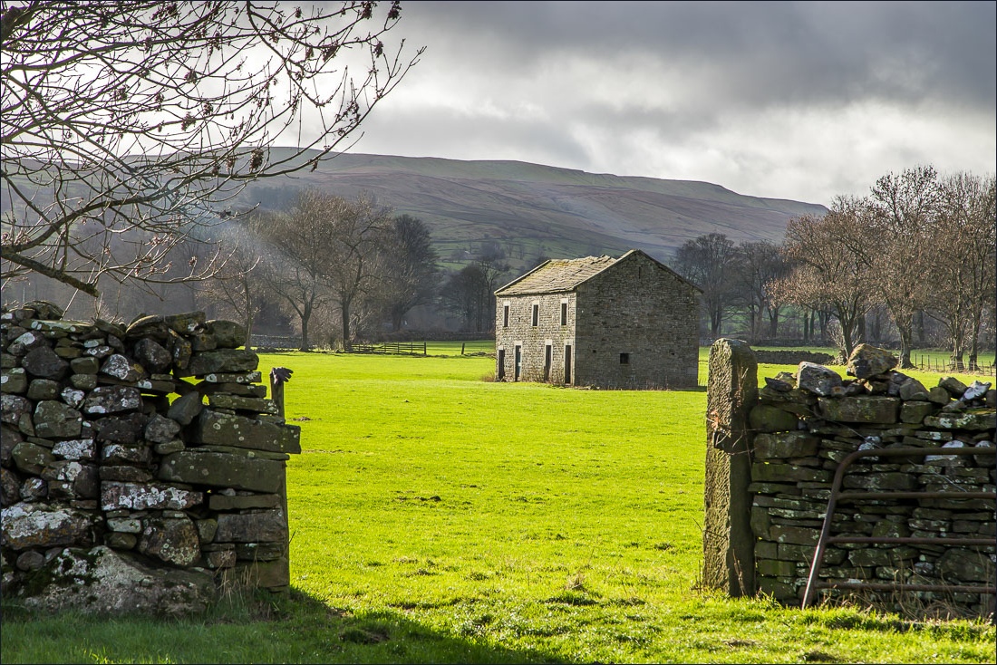 Aysgarth walk, stone barns