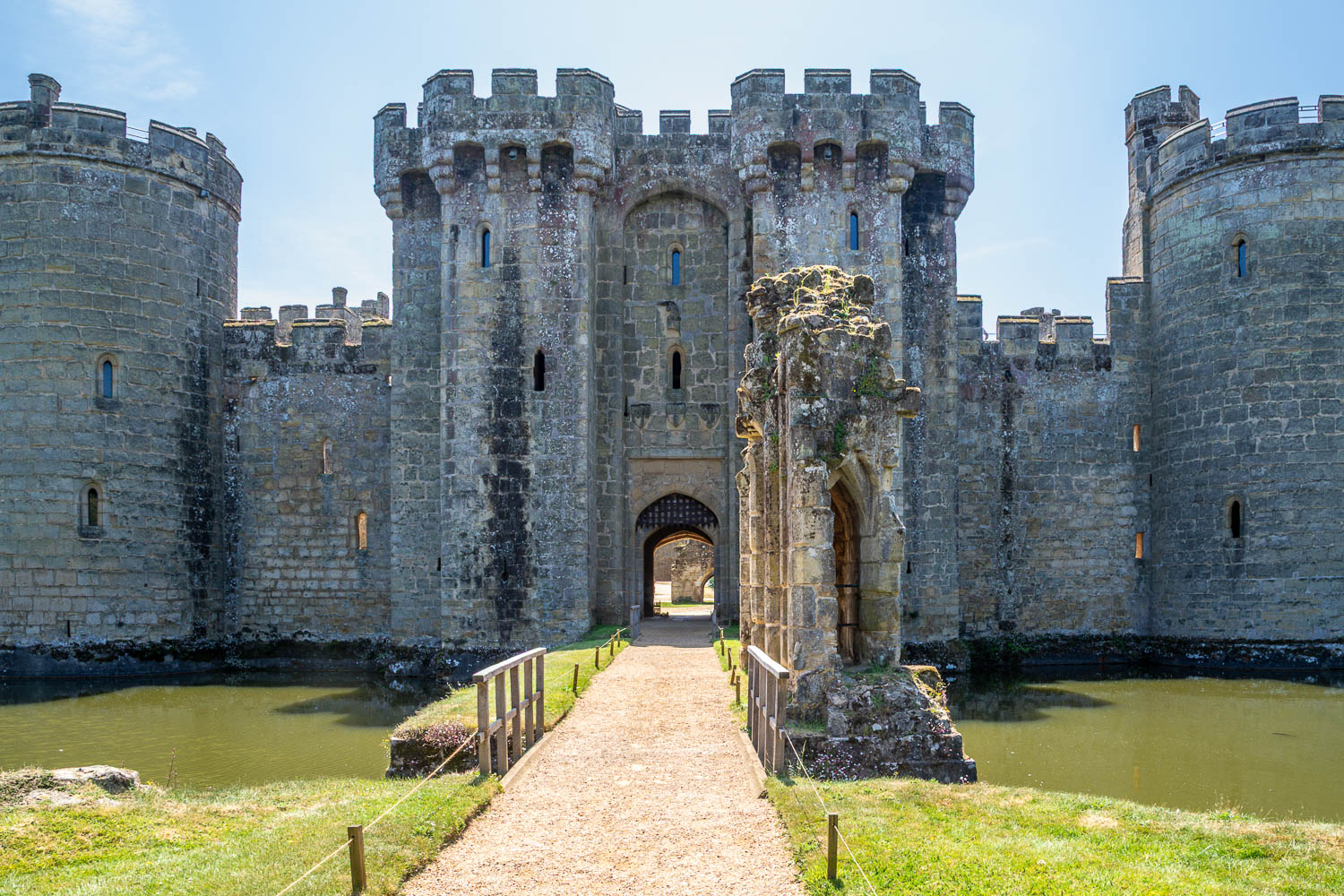 Barbican, Bodiam Castle Barbican, Bodiam Castle