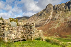 Bowfell walk, Memorial bench to S H Hamer