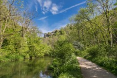 Dovedale walk, River Dove walk