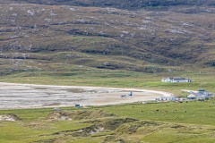 Barra airport, Tràigh Eais