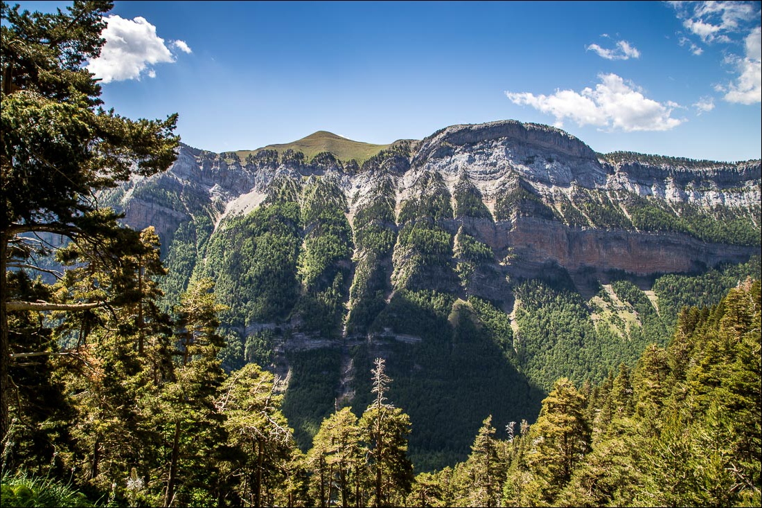 Faja Racon walk, Ordesa Valley Faja Racon walk, Ordesa Valley