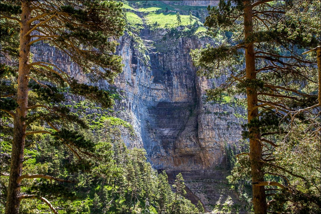 Faja Racon walk, Ordesa Valley Faja Racon walk, Ordesa Valley