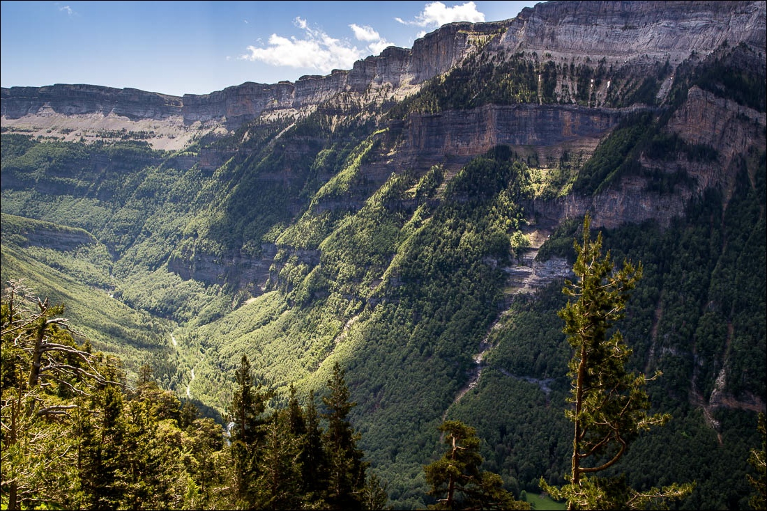 Faja Racon walk, Ordesa Valley Faja Racon walk, Ordesa Valley