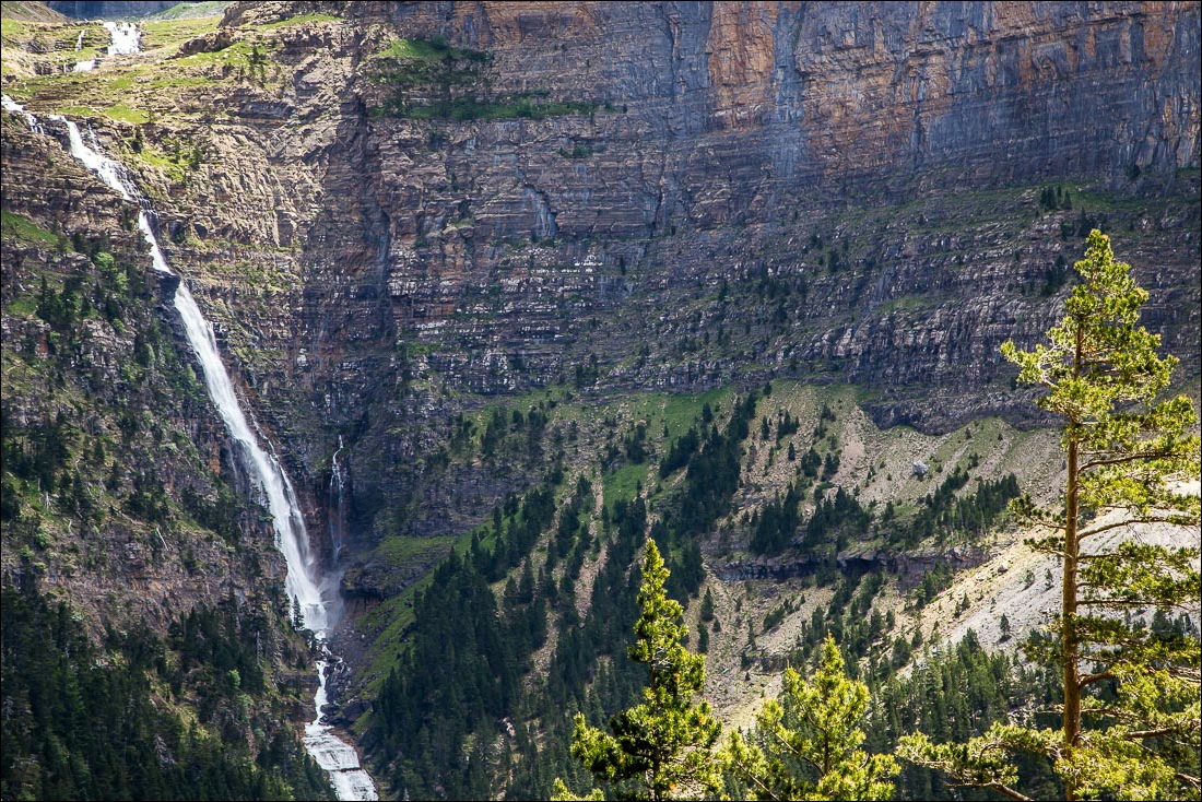 Faja Racon walk, Ordesa Valley Faja Racon walk, Ordesa Valley