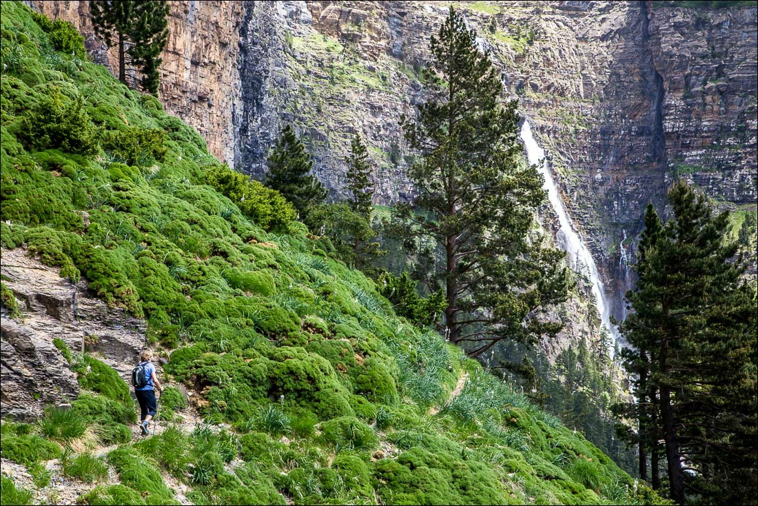 Faja Racon walk, Ordesa Valley Faja Racon walk, Ordesa Valley