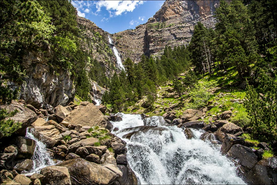 Faja Racon walk, Ordesa Valley Faja Racon walk, Ordesa Valley