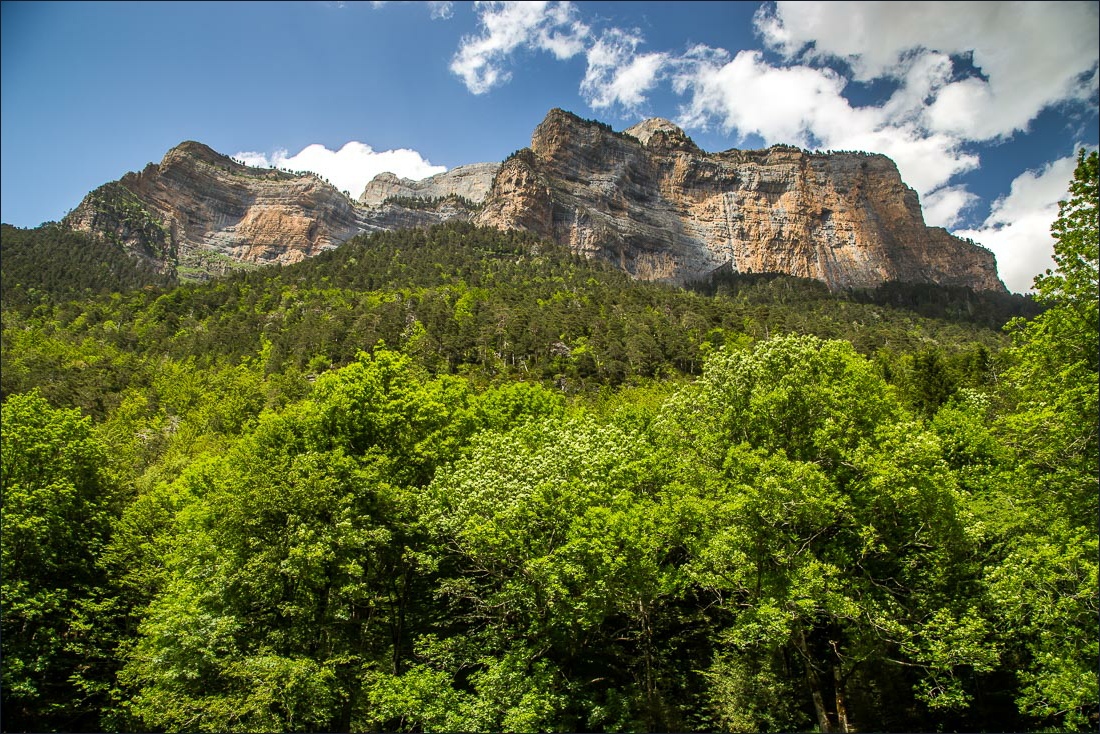 Faja Racon walk, Ordesa Valley, Pradera Faja Racon walk, Ordesa Valley, Pradera