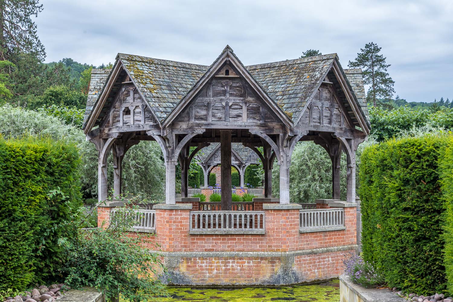 Hampton Gardens