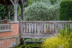 Hampton Court Castle Garden