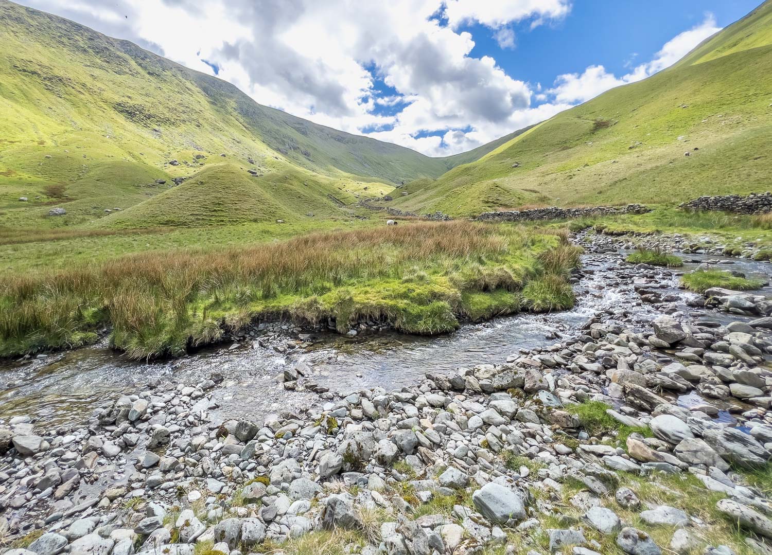 Hayeswater Gill, moraine