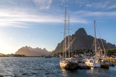 Reine Rorbuer, Lofoten