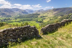 Borrowdale, River Derwent, dry stone wall