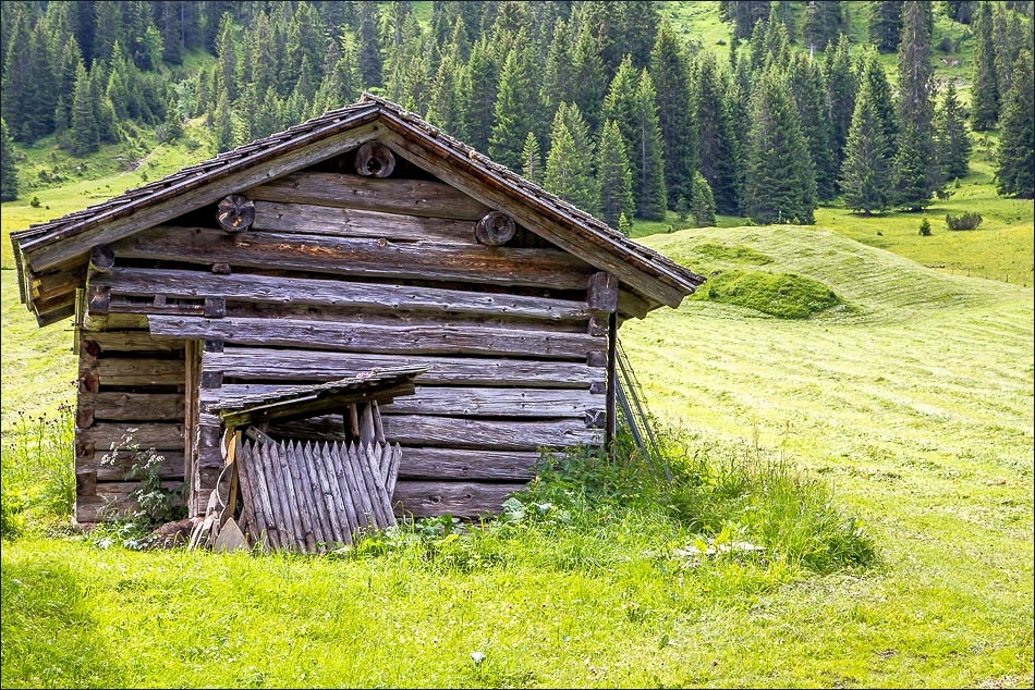 barn near Lech