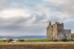 Lochranza Castle