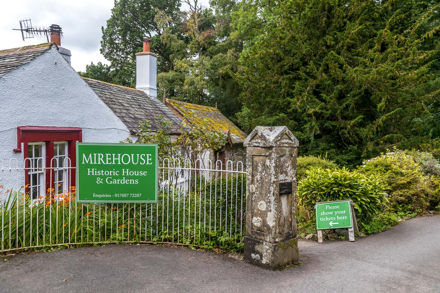 Mirehouse entrance