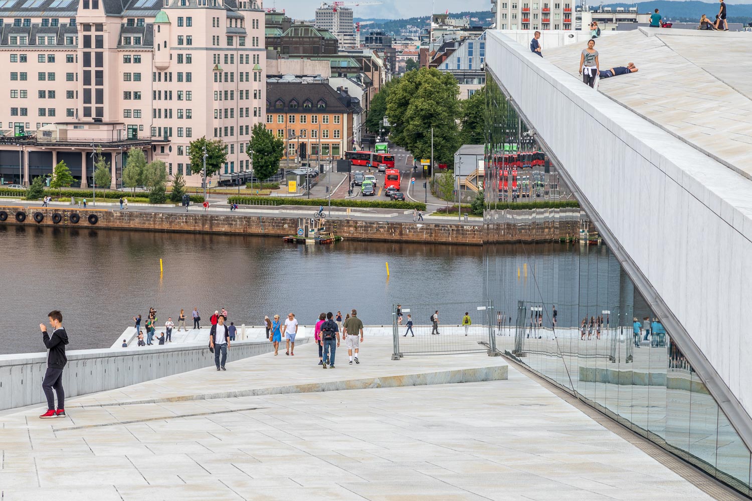 Oslo walk, Oslo opera house