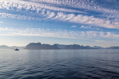 Ferry to Lofoten, Lofoten wall