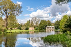 Scampston Hall, Palladian bridge