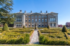 Sledmere House parterre