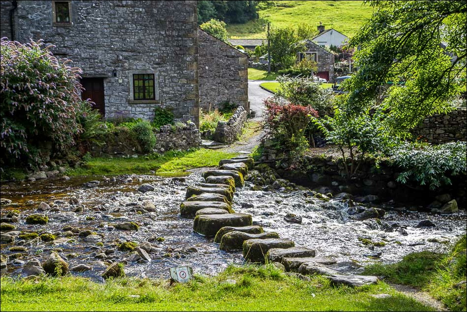 stepping stones over Stainforth Beck