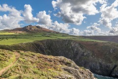 Porth Maenmelyn, Garn Fawr