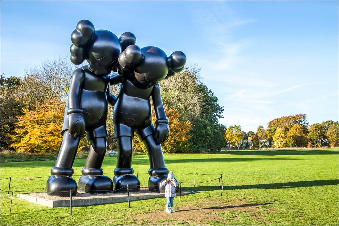 Yorkshire Sculpture Park, Kaws sculptures