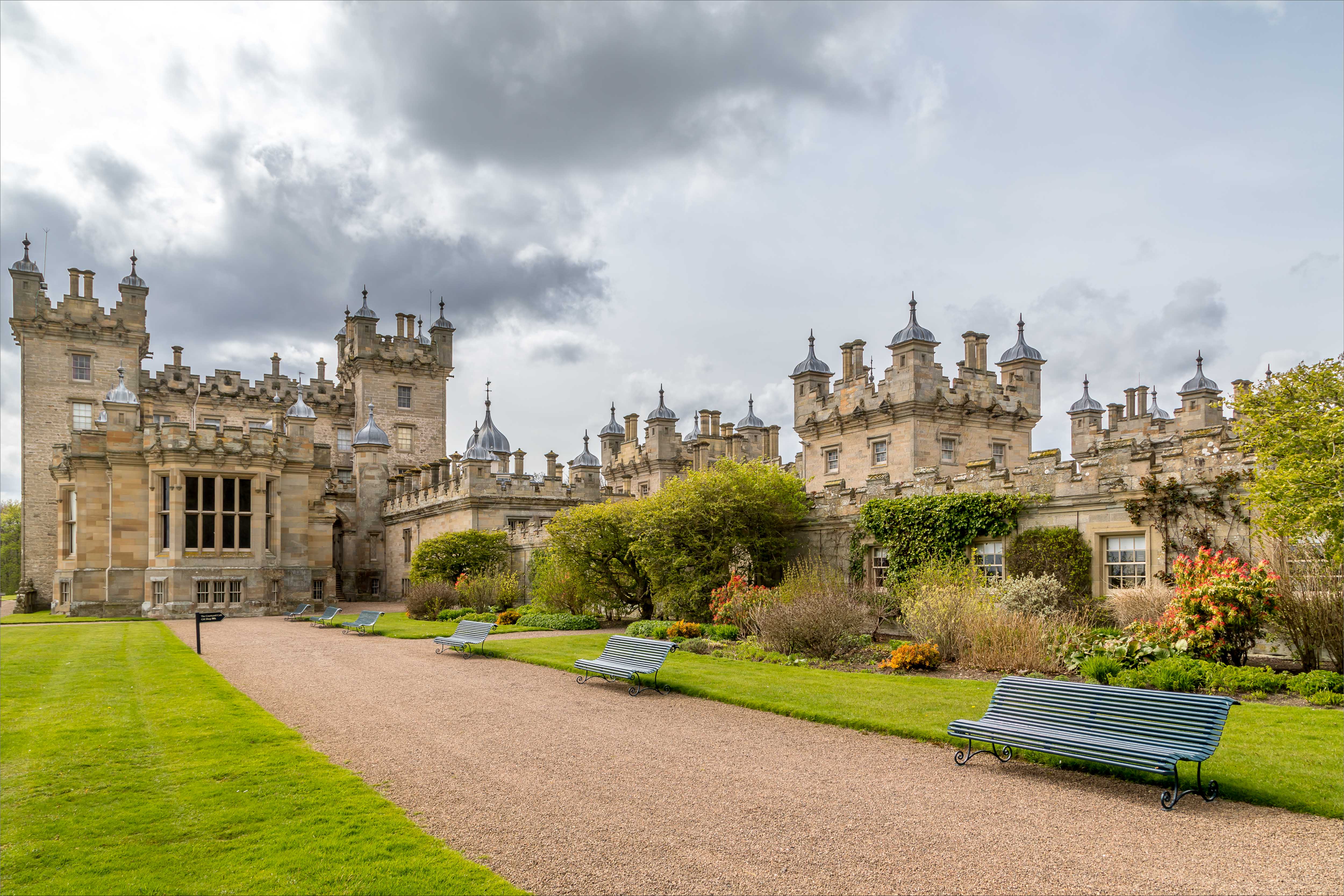 Floors Castle